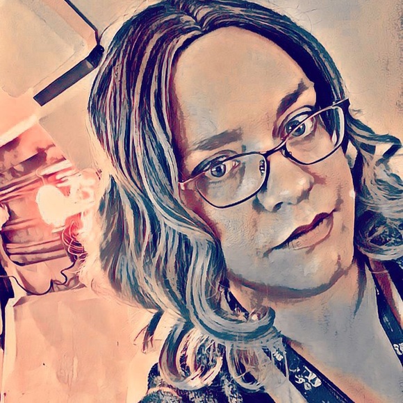 Meet your Posher, Ashley - Picture 6 of 15